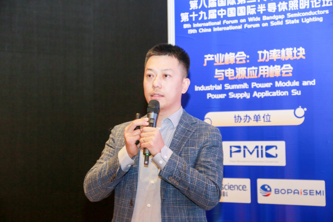 王浩宇  上海科技大學信息學院長聘副教授